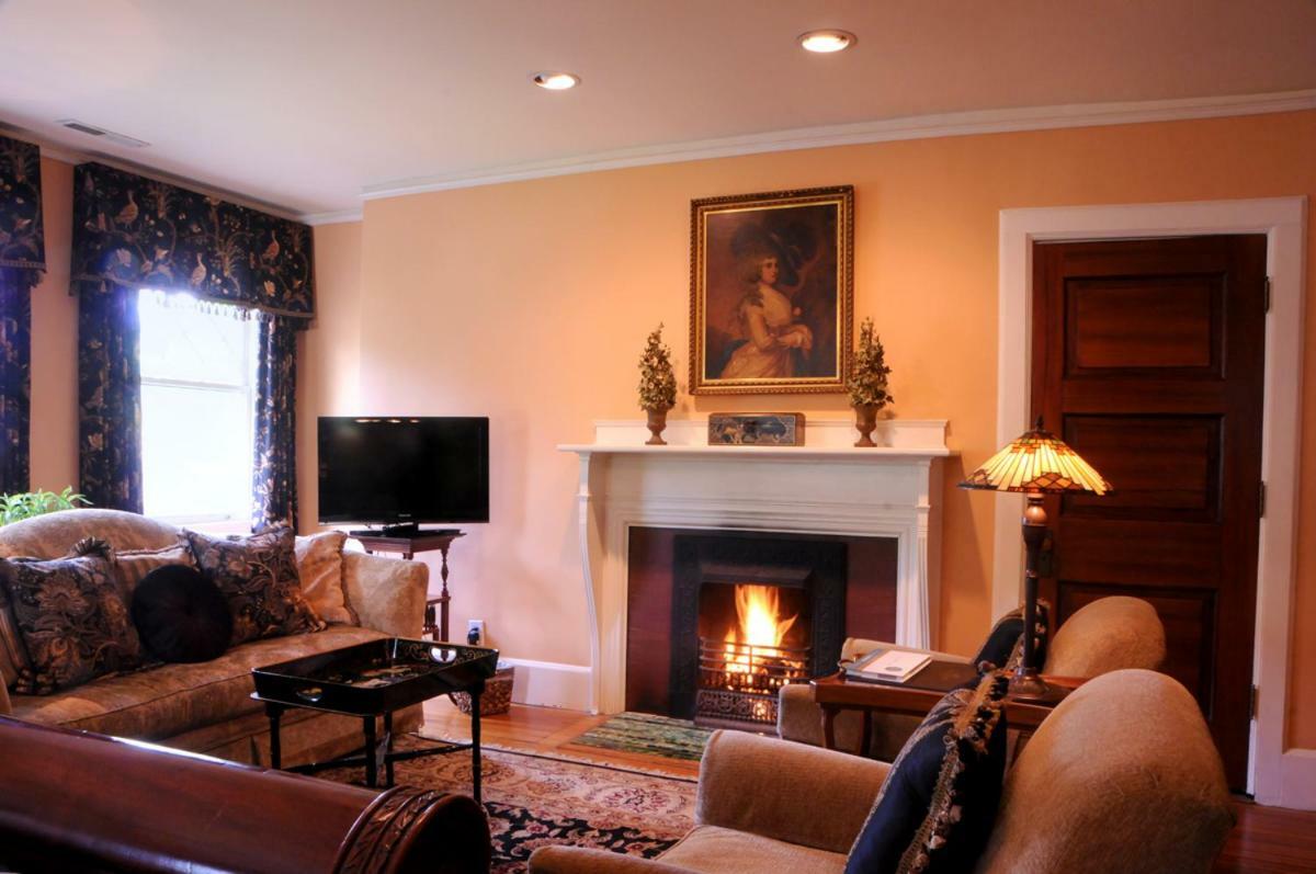 Black Walnut B&B Inn Asheville Eksteriør bilde